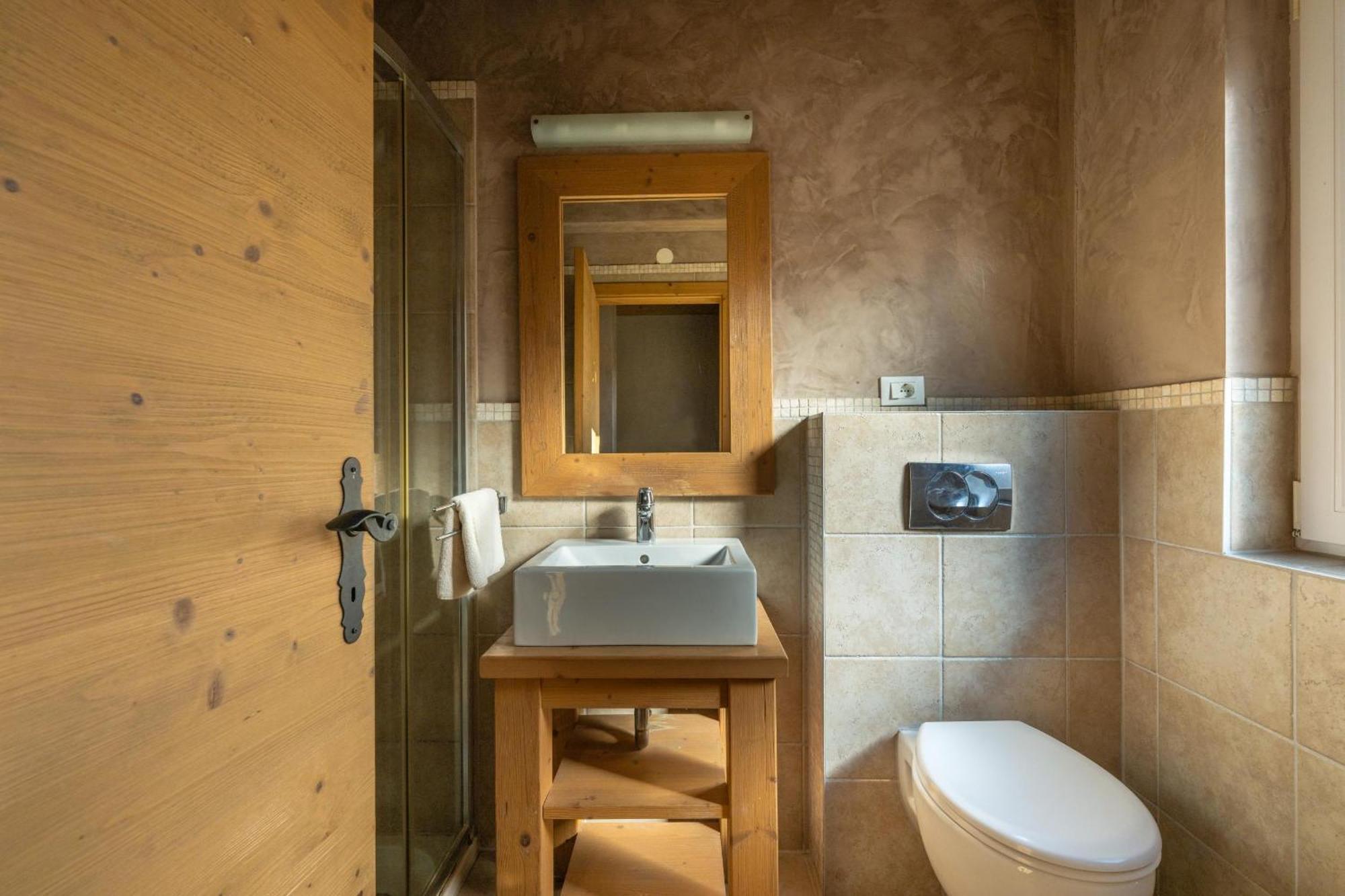 6-Bedroom Villa Chiara With Sea View Premantura Exterior foto